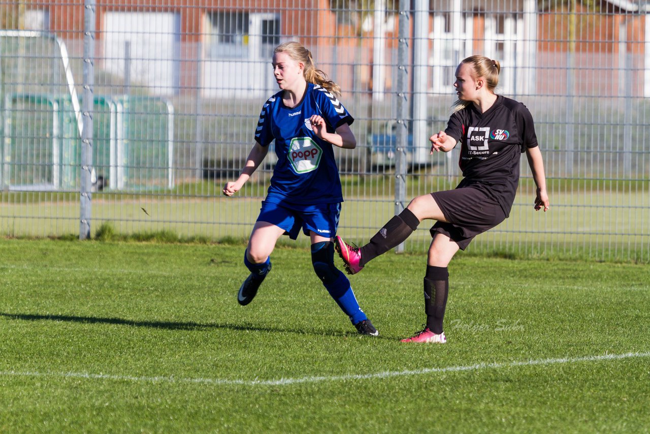 Bild 91 - B-Juniorinnen FSC Kaltenkirchen - SV Henstedt Ulzburg : Ergebnis: 0:2